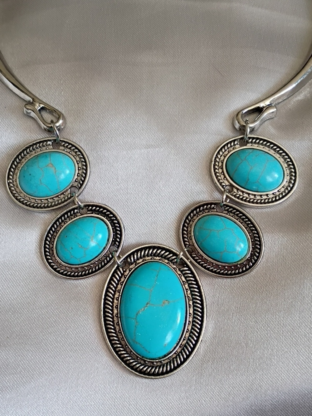 Turquoise Oval Statement Necklace - Silver-Tone Women’s Jewelry